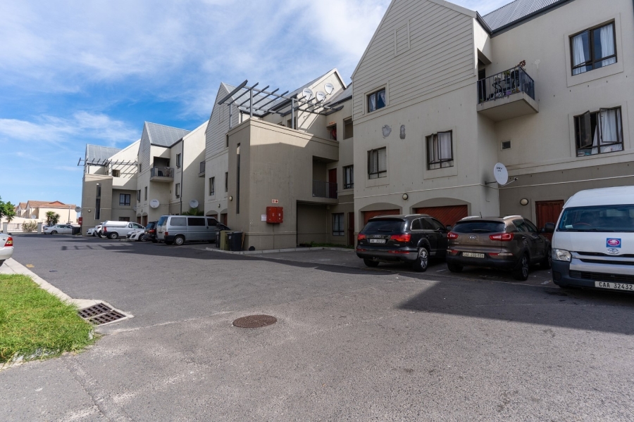 3 Bedroom Property for Sale in Parklands Western Cape